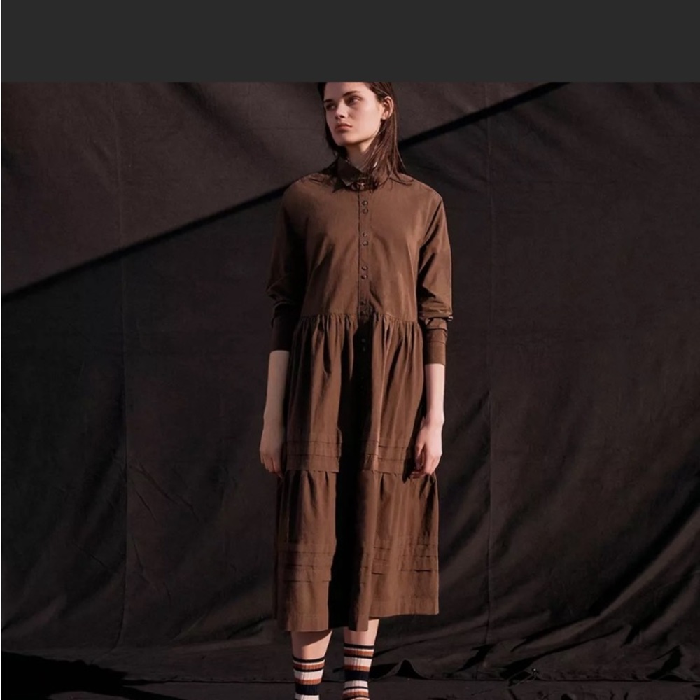 In Excellent Like New Condition - image 4